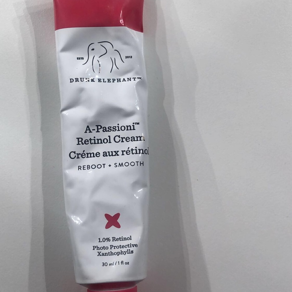 Drunk elephant retinoll cream